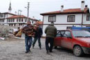 Dedesinin kullandığı traktörden düşen çocuk öldü