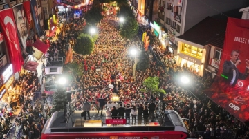 Özgür Özel ‘baş sorumlu' diyerek işaret etti: İktidara Kartalkaya tepkisi