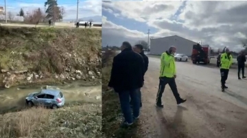 Kontrolden çıkan otomobil, dereye uçtu: 3 yaralı