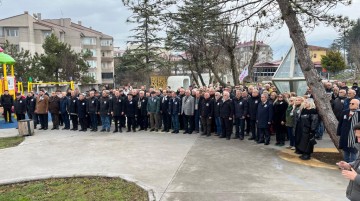 Uğur Mumcu, Uğur Mumcu Parkı'nda düzenlenen törenle anıldı      