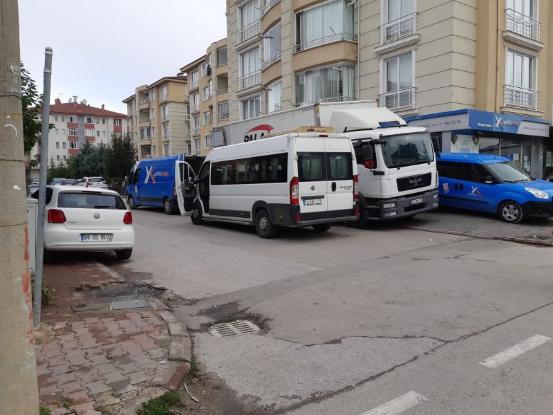 Kargo araçları kural tanımıyor