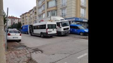 Kargo araçları kural tanımıyor