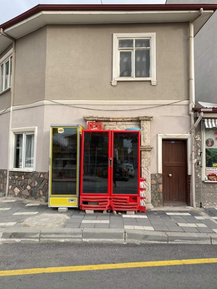 Tarihi kola çeşmesi