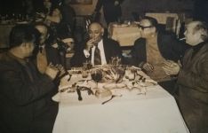 Çiçekçi Rıza.. Muhittin Etingü..​​​​​​​