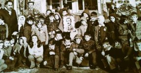 Çiçekçi Rıza.. Muhittin Etingü..​​​​​​​