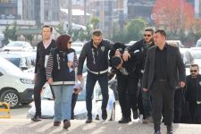 "Adınız terör örgütüne karıştı" denilerek 140 bin dolar dolandıran 5 kişi yakalandı