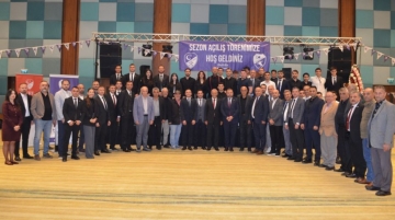 Hakemlerden Muhteşem Açılış