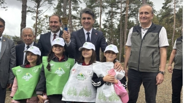 Türkiye'de bir ilk: Bolu'da "Orman Okulu" eğitime açıldı