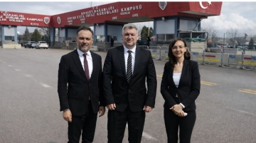 Tutuklamalar sonrası belediyede yeni yapı: Tüm birimler 2 isme bağlandı